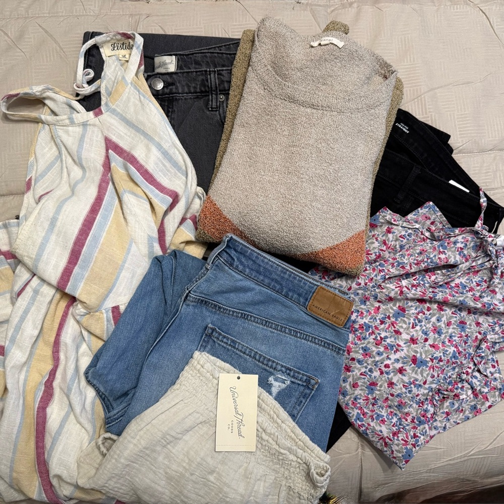 Womans Large Bundle - image 1